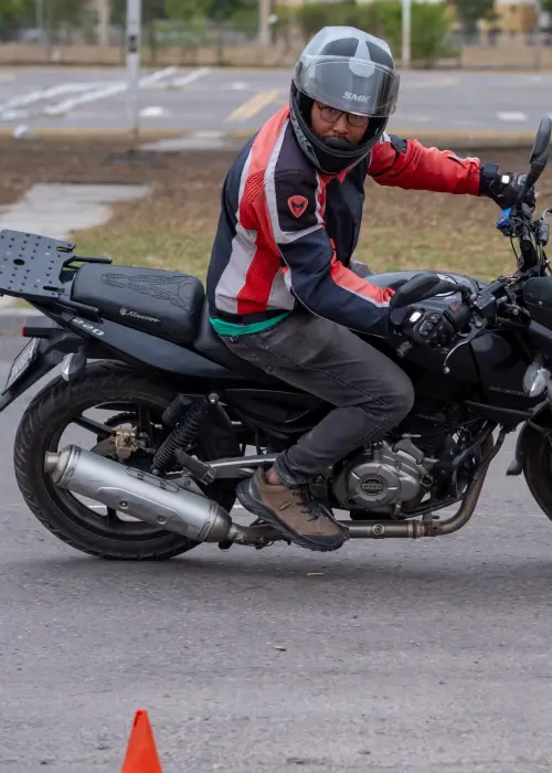 Nicolás Bignon Moto Escuela Salta.