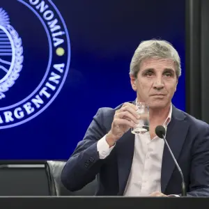 El Gobierno respira: Consiguió 3 mil millones de dólares para afrontar los pagos inminentes