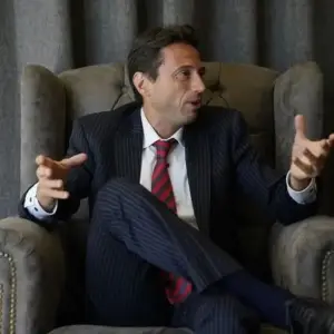 Moretti sigue echando leña al fuego en San Lorenzo: tildó de "presidente de facto", "dañino y perjudicial" a Costantino