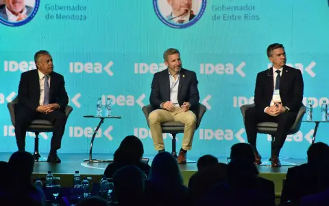 Alfredo Cornejo, Rogelio Frigerio y Leandro Zdero