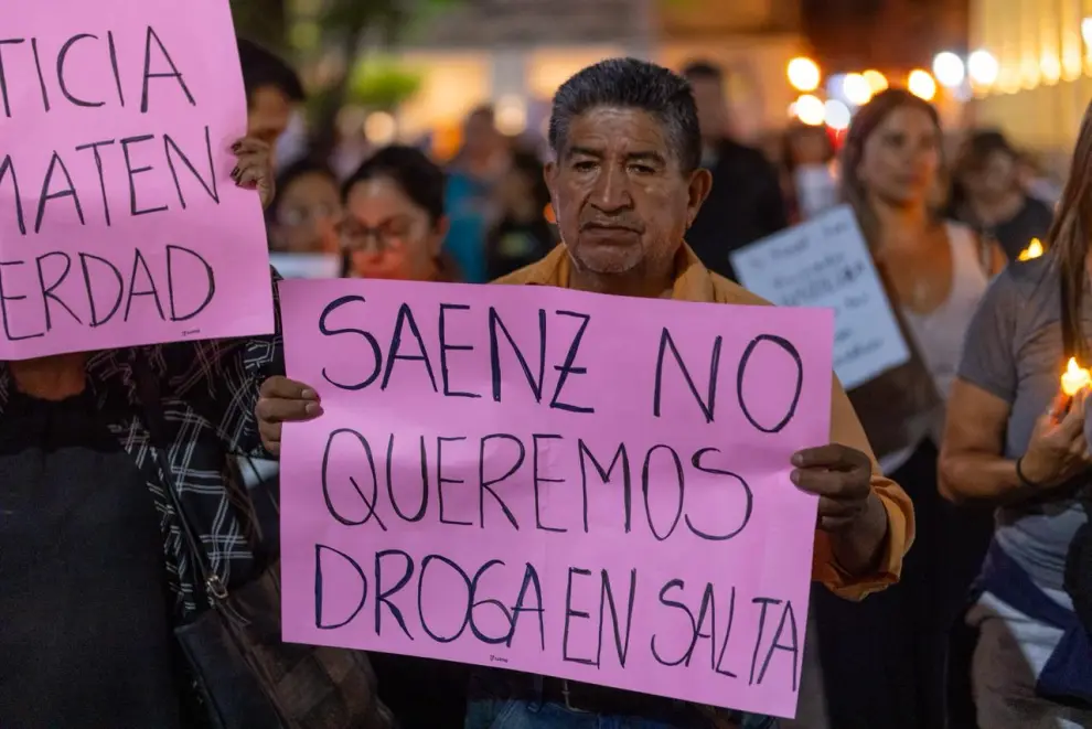 Segunda marcha por Vicente Cordeyro.