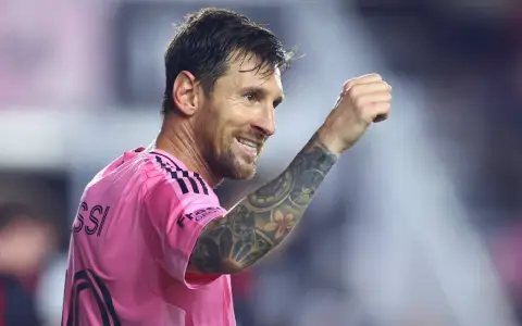 Hat trick de Lionel Messi. 