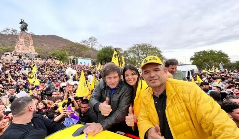 Milei en Salta junto a Orozco y Olmedo