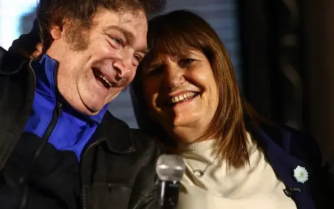 El presidente Milei y Patricia Bullrich.