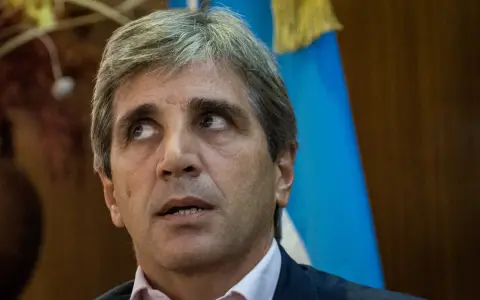 Luis Caputo ministro de Economía