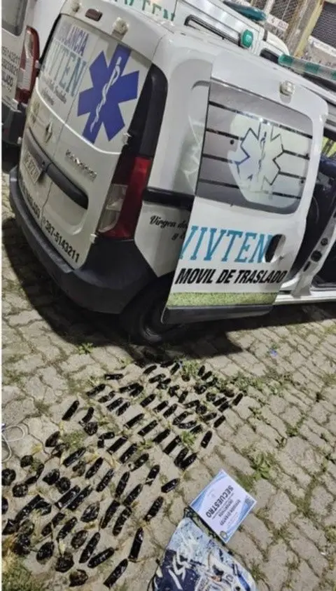 Movil de la empresa Vivten.