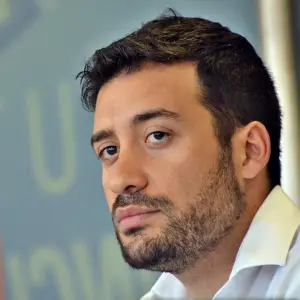 Juicio por Jurado, Divorcios Exprés, Defensa de la Competencia y la de Pesca: algunas leyes que el Gobierno quiere para después de las elecciones