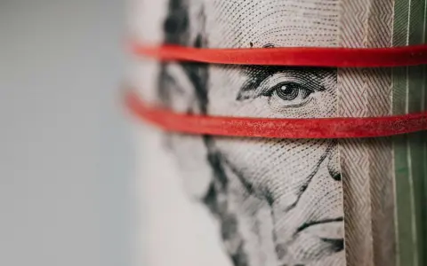 Dólar