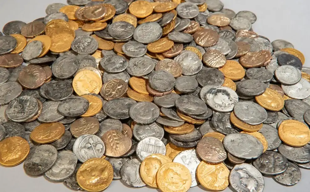 Robo de monedas de oro