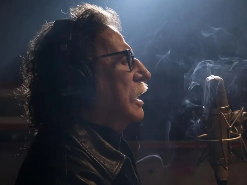 Charly Garcia.