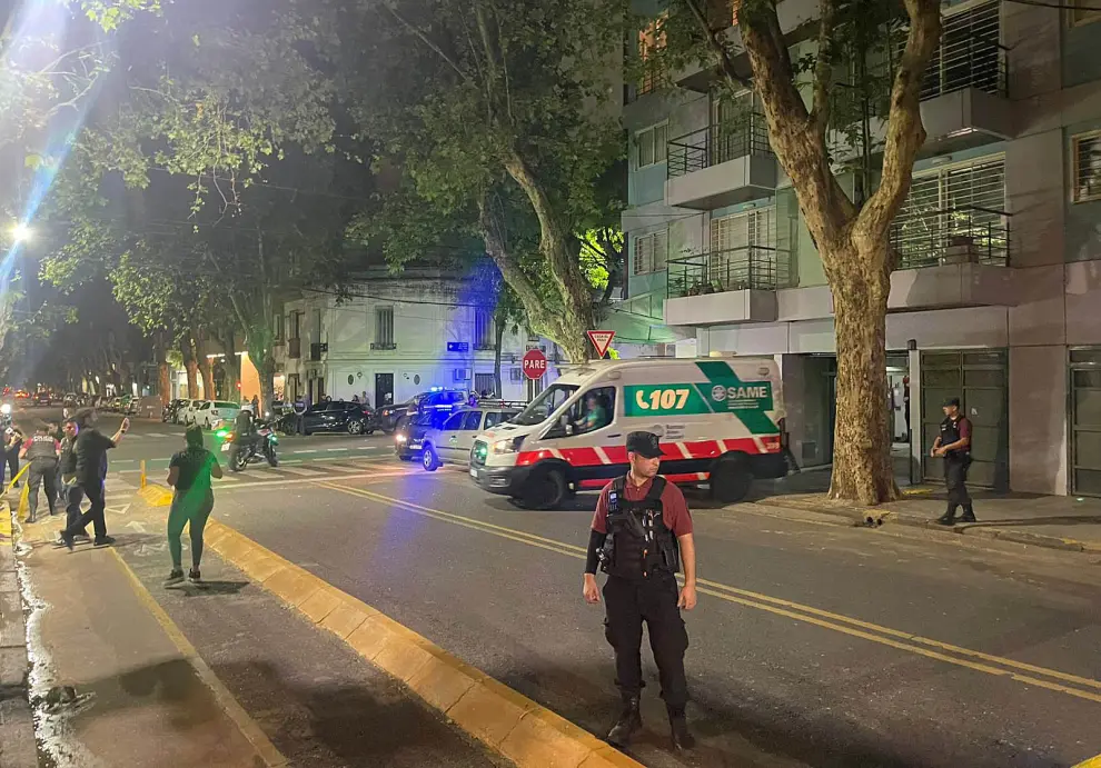 La ambulancia trasladando a la cantante