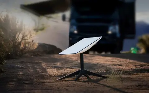 Cómo funciona y cuánto cuesta la internet de Elon Musk que llegó a Salta