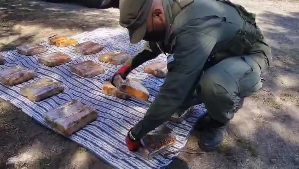La sustancia estaba compactada en paquetes tipo "ladrillos".