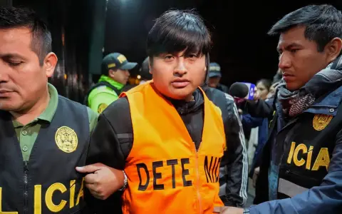 Pequeno J, fue detenido en Perú.