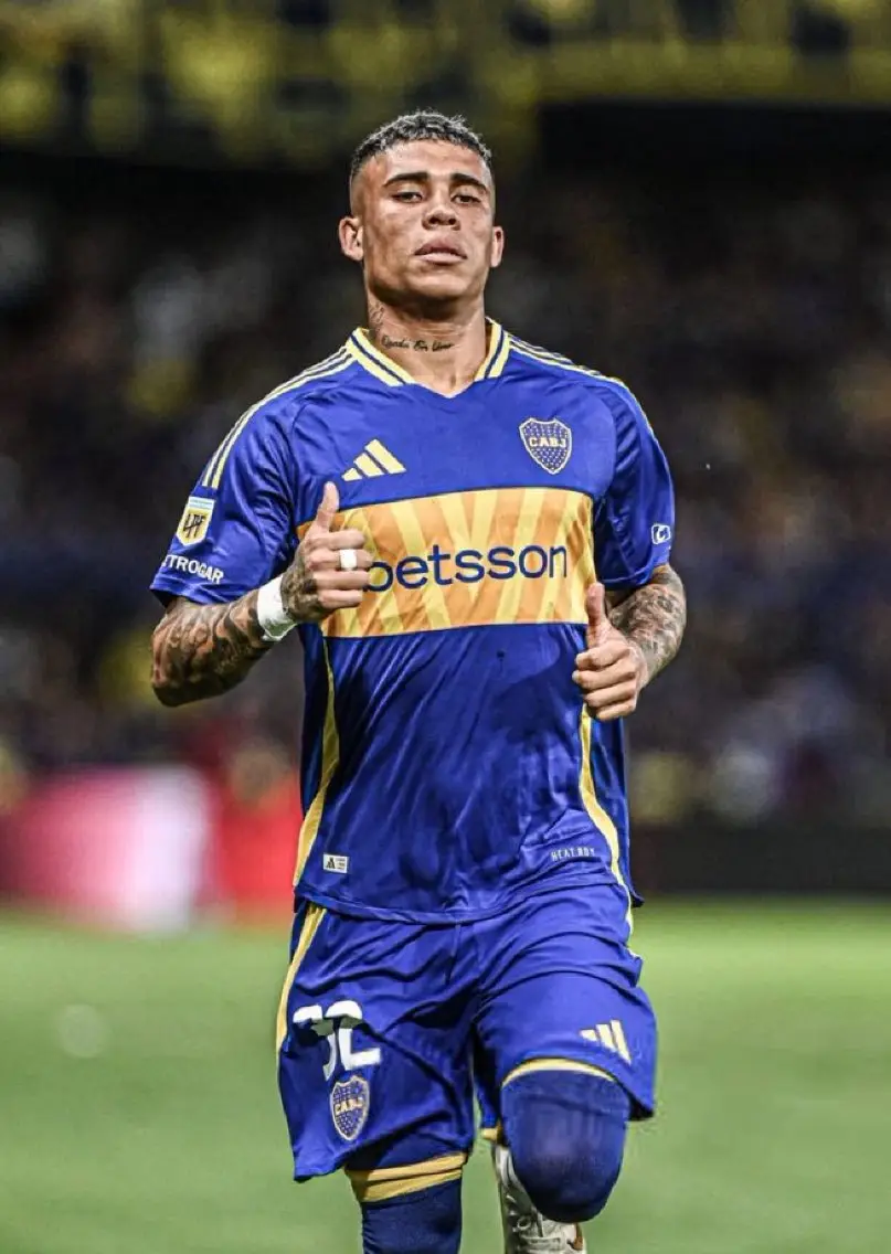 Ayrton Costa.