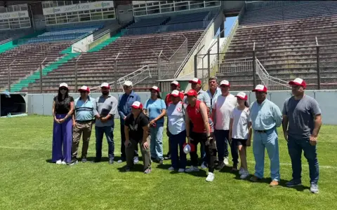Respaldo del Gobierno a clubes de fútbol de Salta.