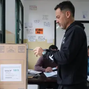 Votó el intendente Emiliano Durand y pidió pensar en lo que Salta necesita
