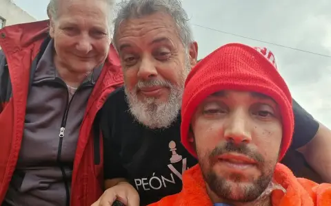 Fabián Grillo, padre de Pablo, encabezó la protesta.