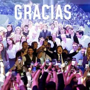 En su discurso de la victoria, Javier Milei convocó al consenso, pero "sin inadaptados"
