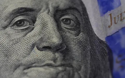 Dólar en Baja