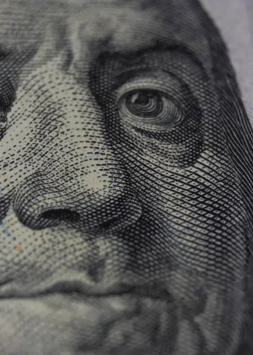 Dólar en baja tras las elecciones