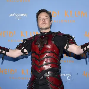 Los secretos de un hito histórico: Elon Musk es el primer trillonario global