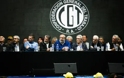 La Confederación General del Trabajo podría ser un palo en la rueda para las reformas que impulsan desde el gobierno.