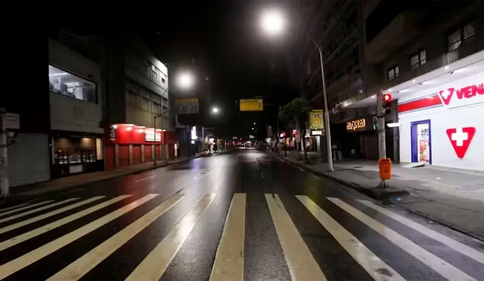Calles desiertas en Río de Janeiro