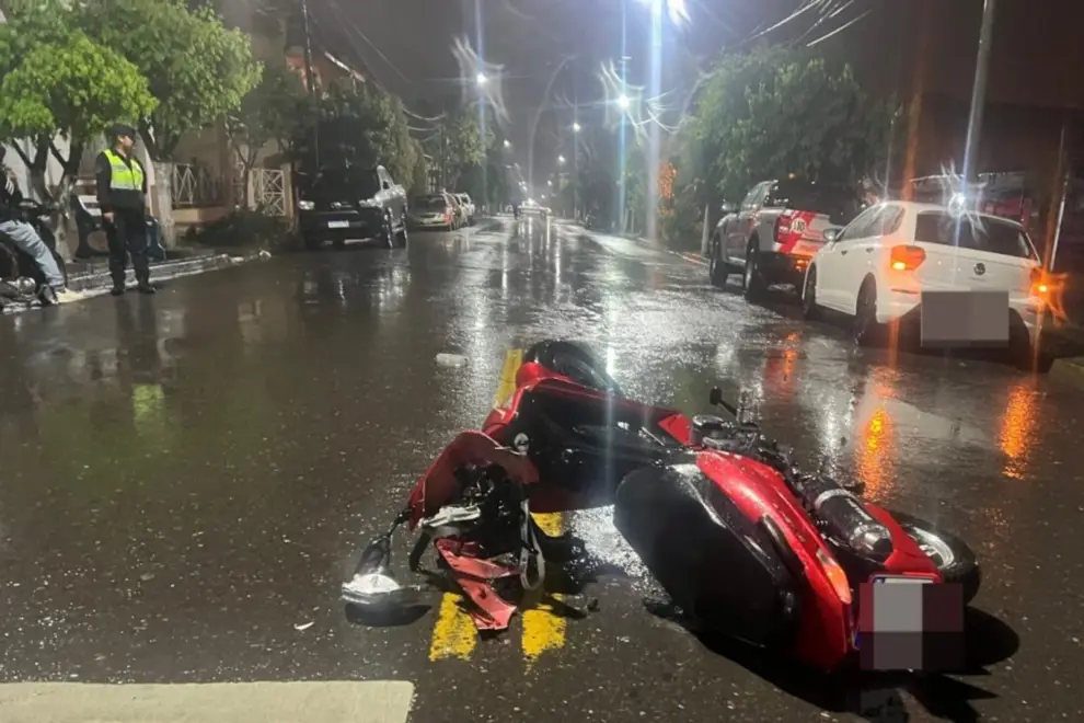 Los siniestros viales en motos son una moneda corriente en la ciudad