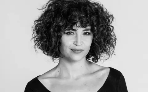 Julia_Mengolini