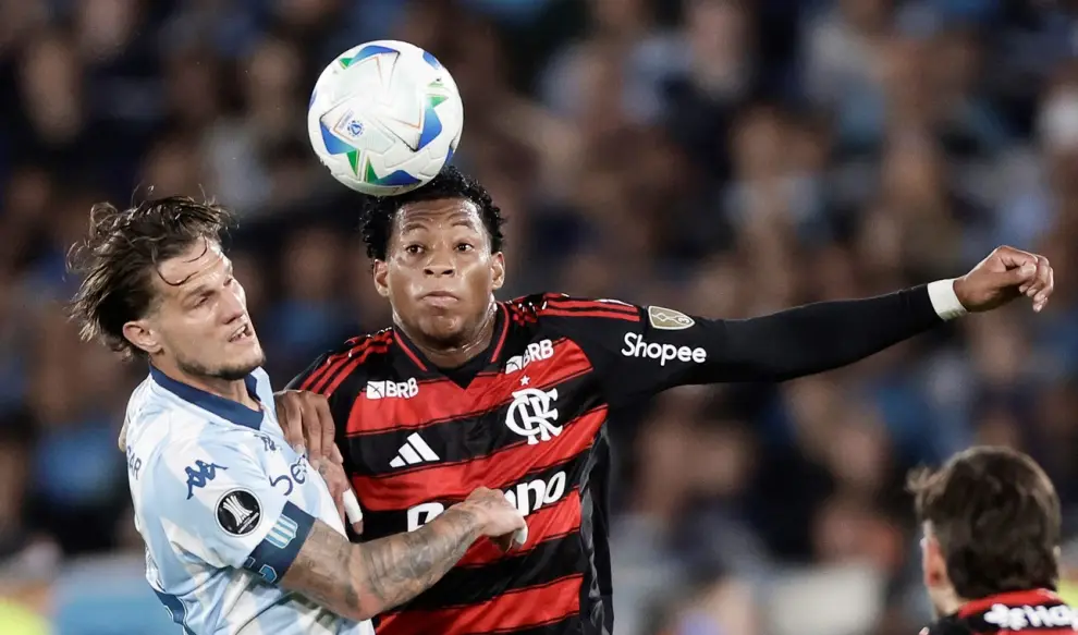 Racing no pudo con Flamengo y fue eliminado.