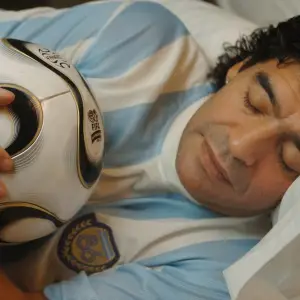 En su cumple, "La pelota no se mancha” y otras frases célebres de Maradona