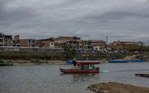 Puerto de Chalanas, Aguas Blancas