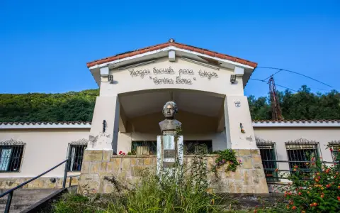 Escuela de Educación Especial Corina Lona