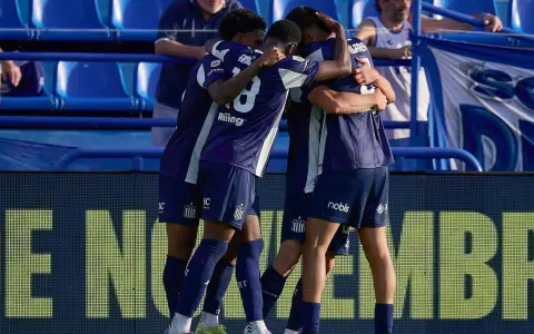Talleres logró un triunfo vital en el Amalfitani.