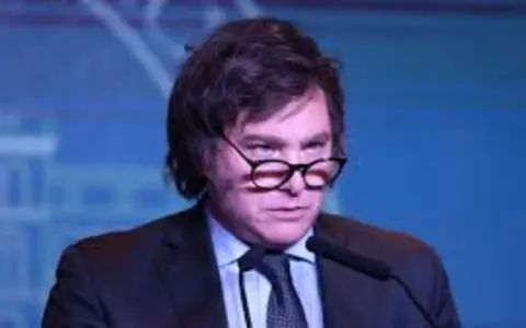 El presidente Javier Milei y un pedido extraño.