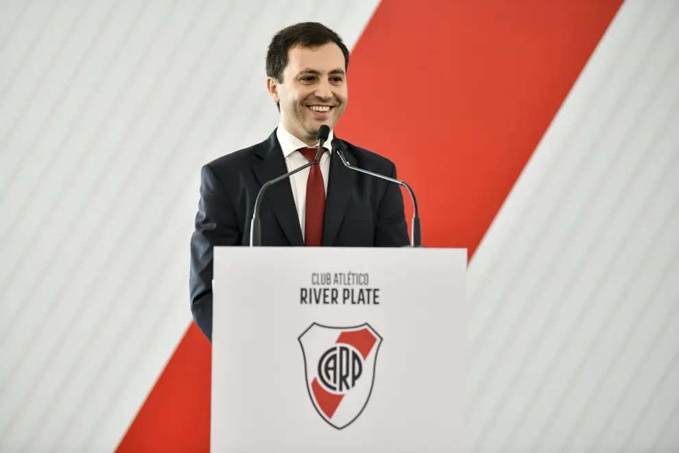 Stéfano Di Carlo asumió formalmente este lunes las riendas de River.