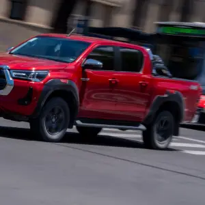 Uber Todoterreno: Ahora el transporte de pasajeros en la Argentina permite operar a las 4x4