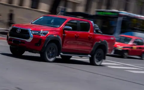 El transporte de pasajeros en Argentina permite operar a las 4x4 y viajes internacionales
