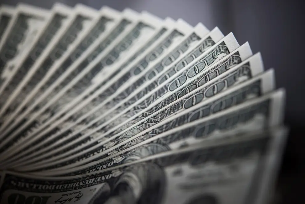 Dólar