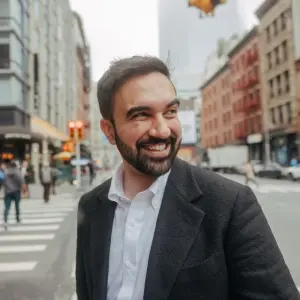 Diez cosas que Zohran Mamdani, el alcalde electo de Nueva York, puede enseñarle a los políticos