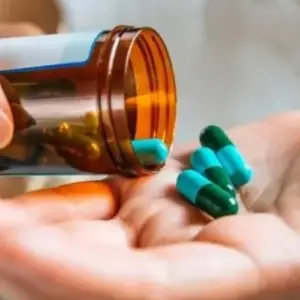 Advierten sobre 18 suplementos dietarios que se venden por internet y ponen en riesgo la salud