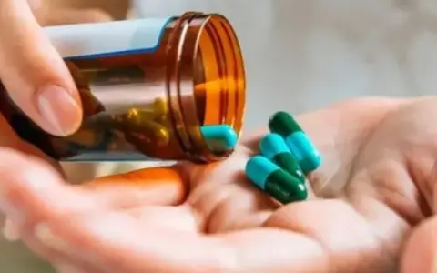 Anmat prohíbe la venta de suplementos dietarios