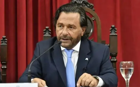 Gustavo Sáenz