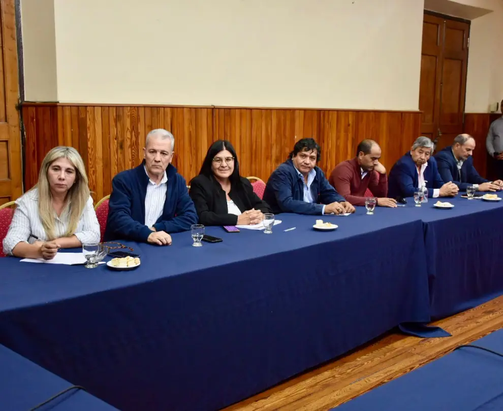 Cristina Fiore con senadores