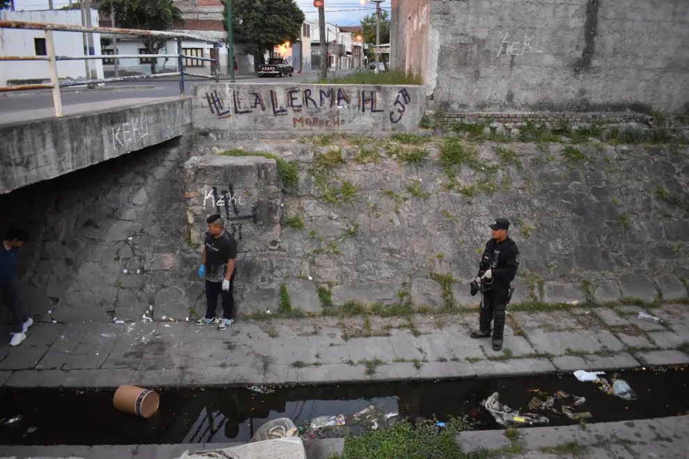 Operativo en el canal Esteco.