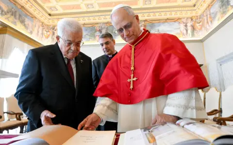 Abbas con Papa