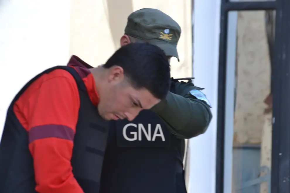 Gendarmería traslada a los imputados fuera del Juzgado Federal