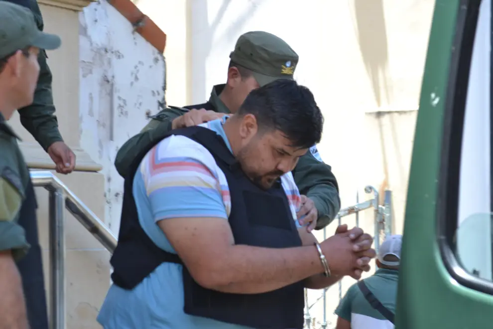 Gendarmería traslada a los imputados fuera del Juzgado Federal