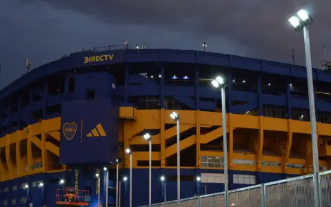La Bombonera, lista para el Superclásico.